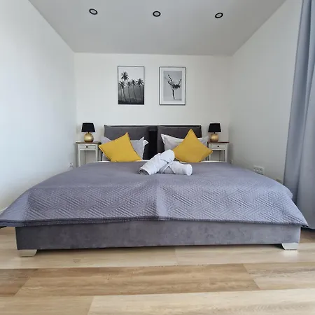 - Messeblick Contaktless Check In